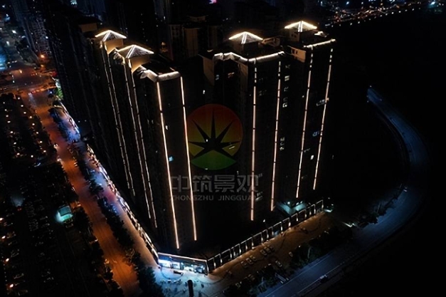 如何通过道路景观亮化重塑城市夜色的魅力？